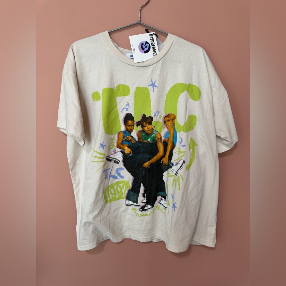 NWT Daydreamer TLC Merch Tee